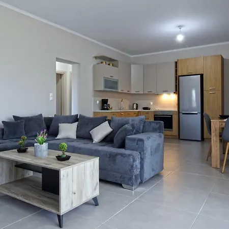 Arokaria Apartment *
